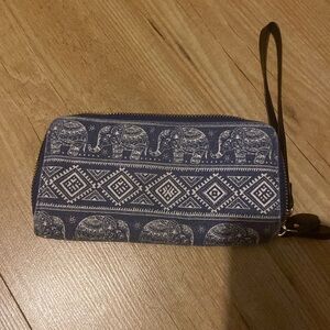 elephant wallet
